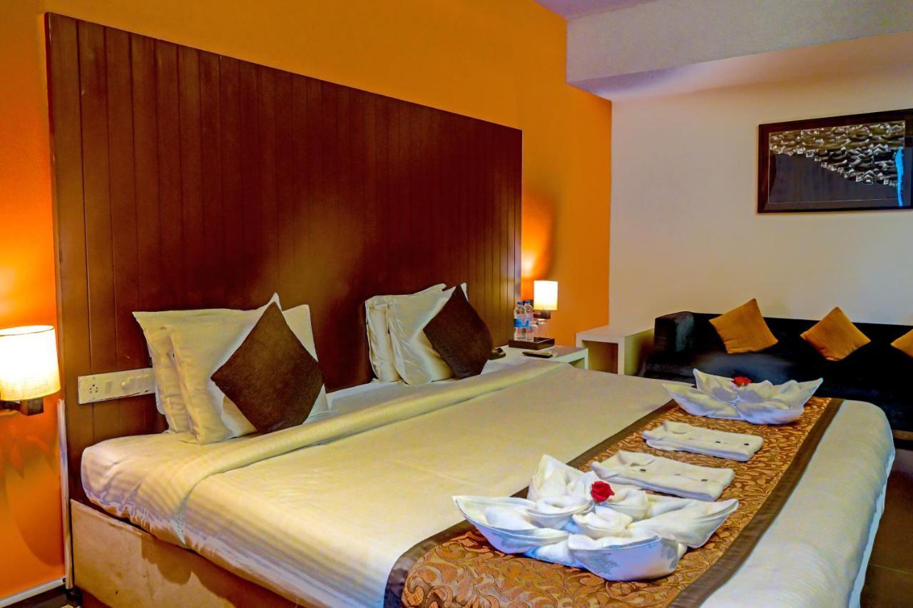 Citrus Hotel لونافالا المظهر الخارجي الصورة