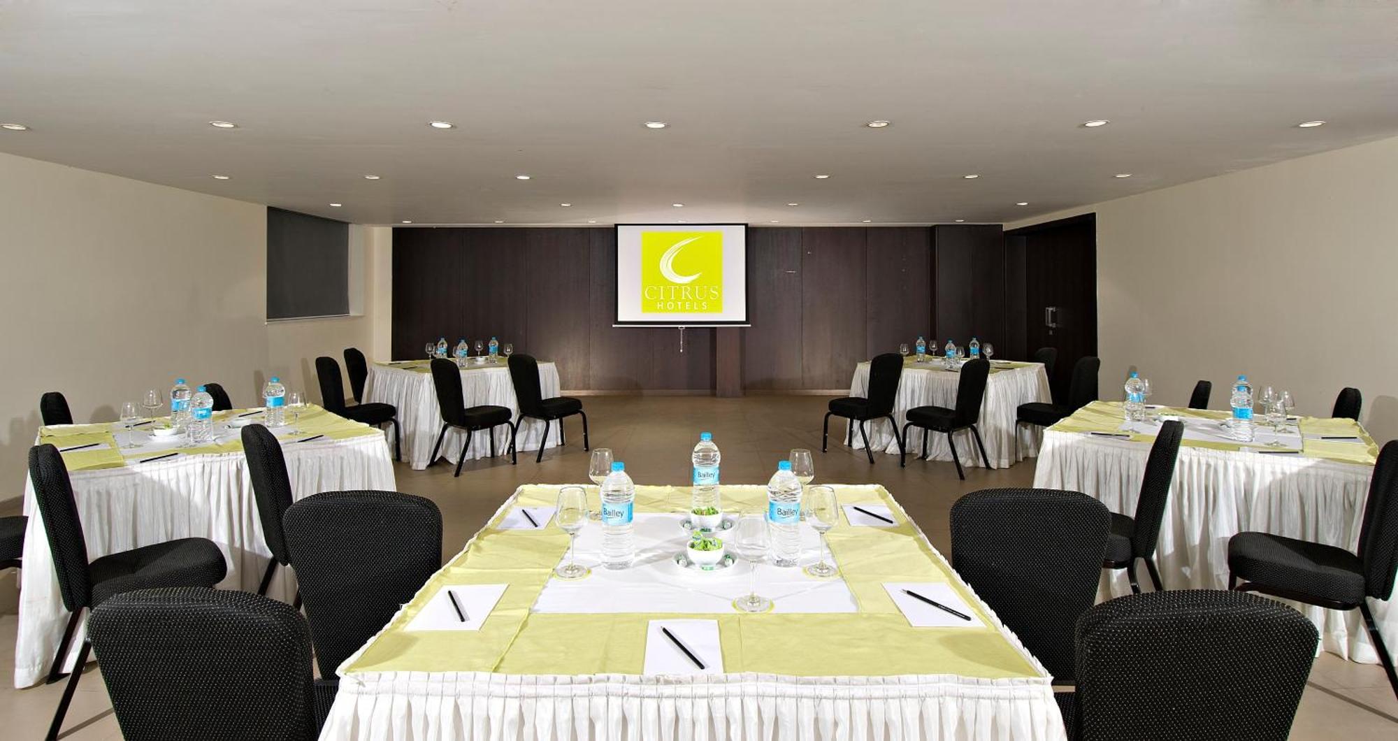Citrus Hotel لونافالا المظهر الخارجي الصورة