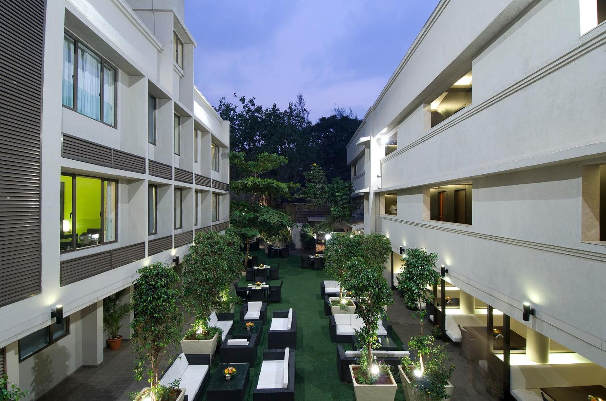 Citrus Hotel لونافالا المظهر الخارجي الصورة