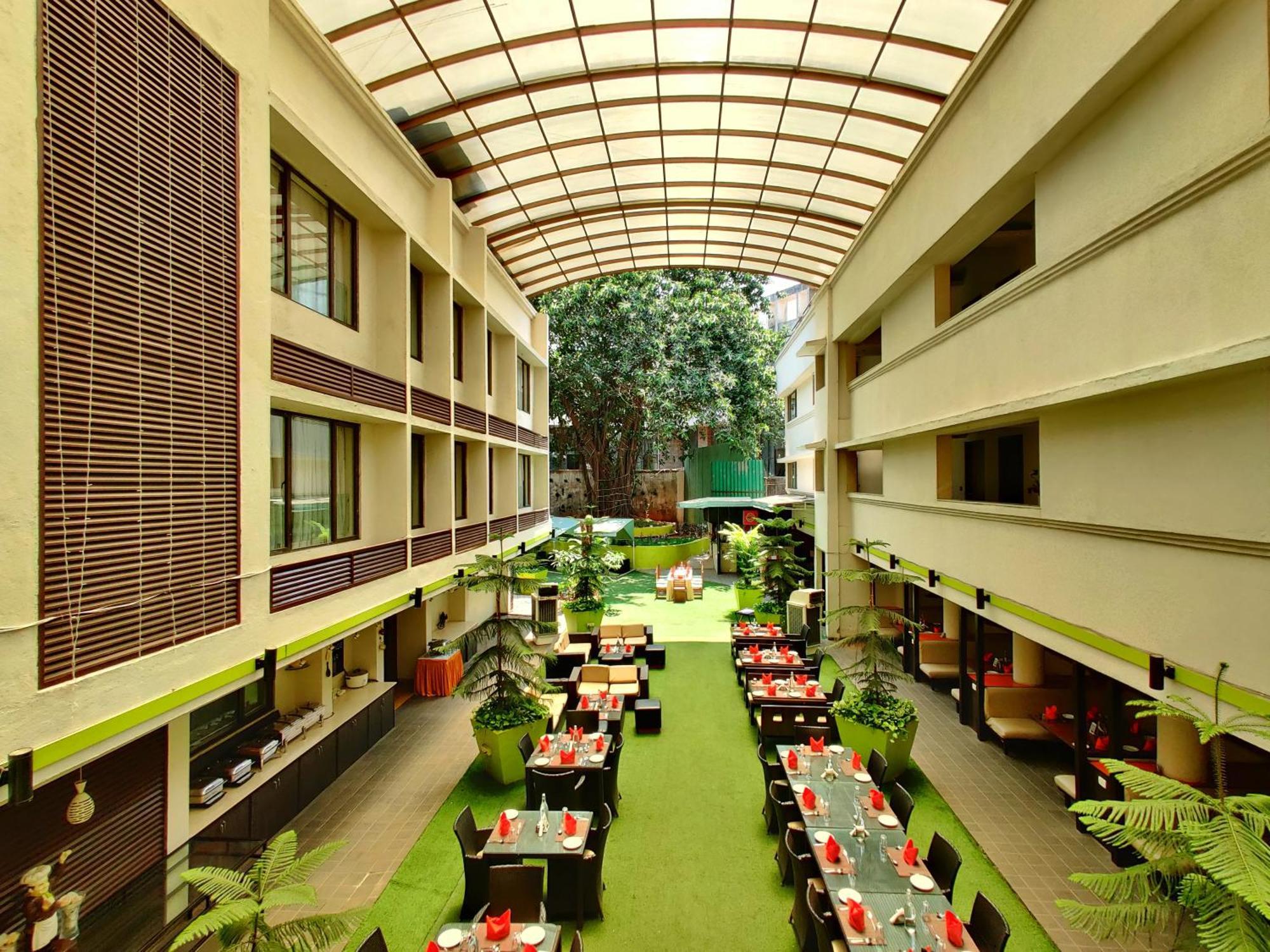 Citrus Hotel لونافالا المظهر الخارجي الصورة