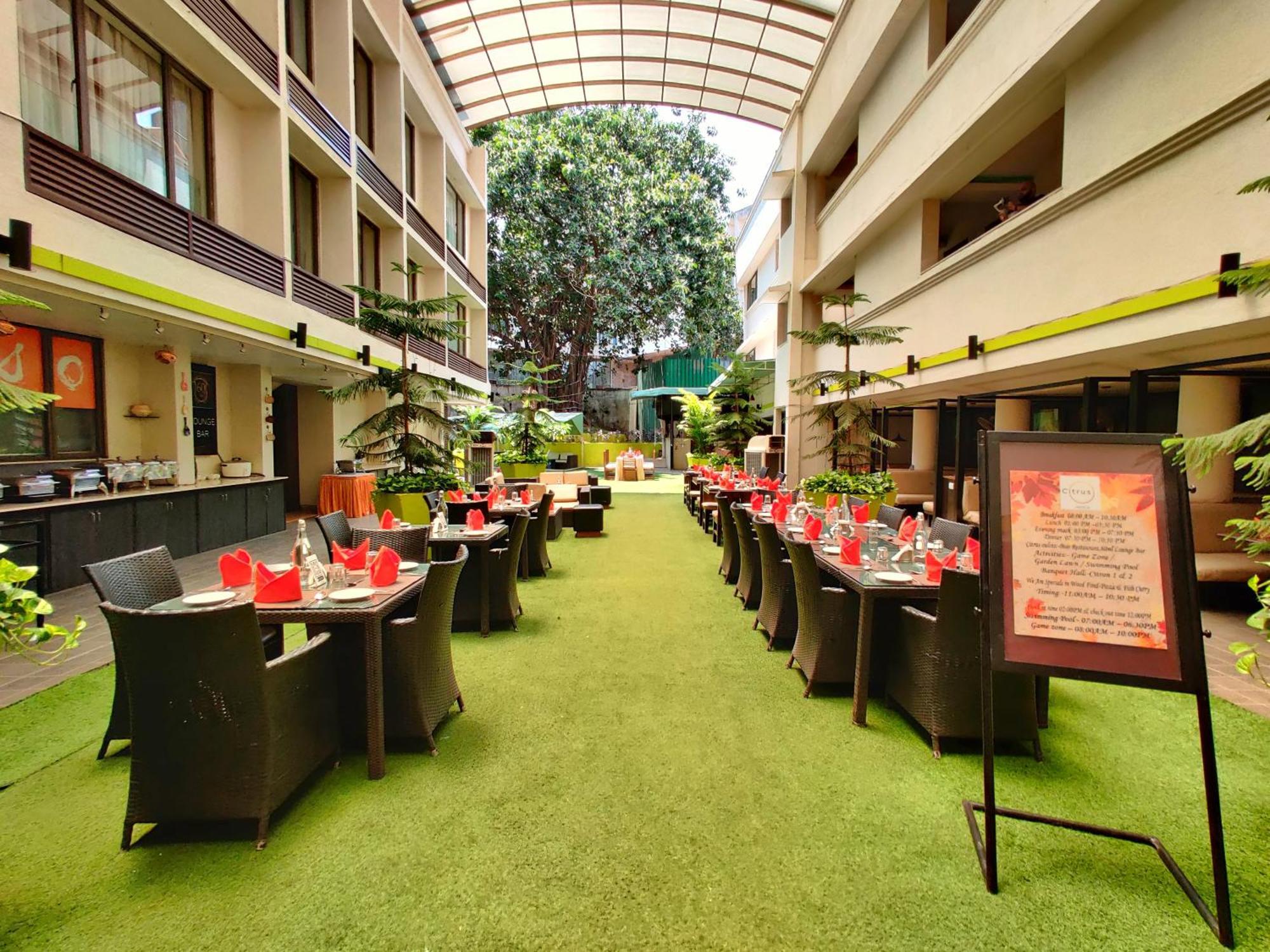 Citrus Hotel لونافالا المظهر الخارجي الصورة